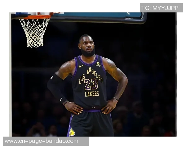 41岁依然保持高分詹姆斯连续20年评分90以上令人惊叹 41岁依然保持高分詹姆斯连续20年评分90以上令人惊叹