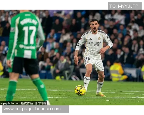 赫伊森因小腿伤缺席国家队训练皇马仍期待他能及时复出迎战国家德比 赫伊森因小腿伤缺席国家队训练皇马仍期待他能及时复出迎战国家德比