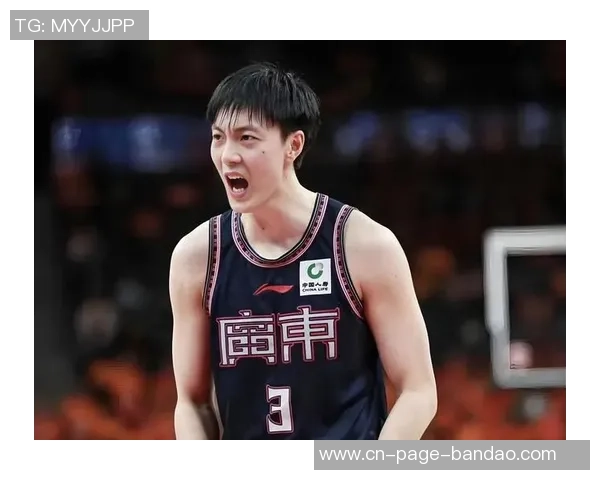 胡明轩半场表现低迷仅得1分正负值惨淡球队何时才能复苏